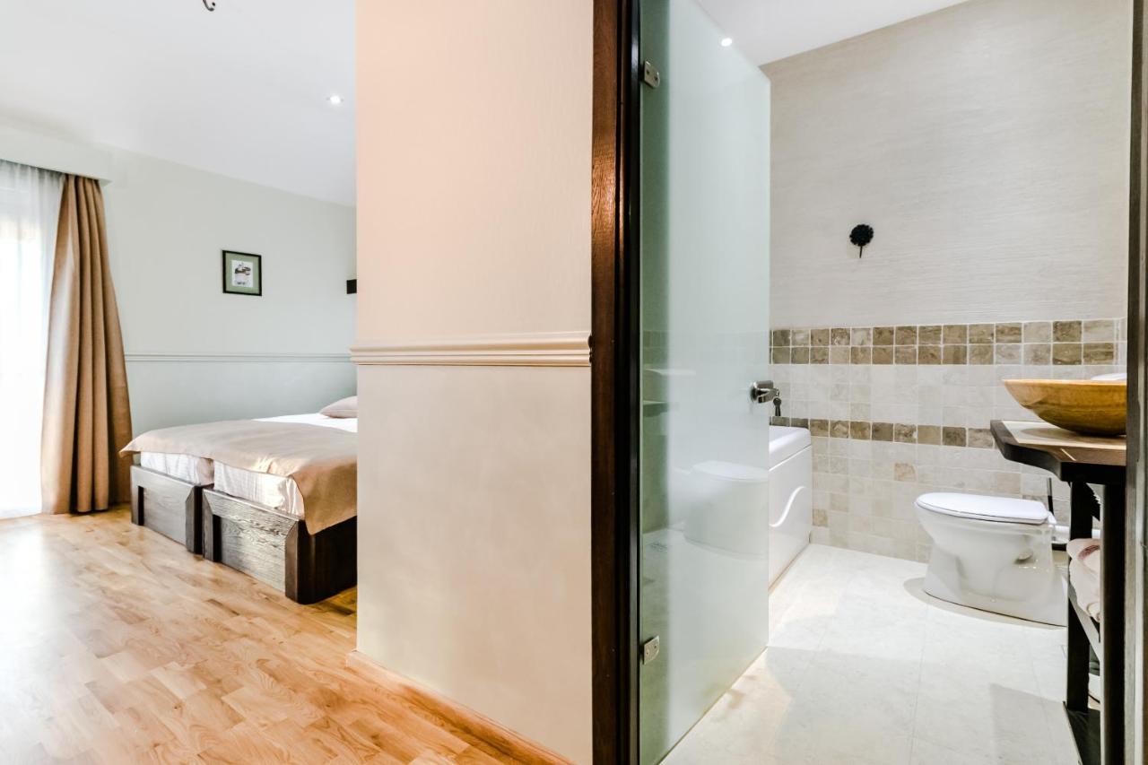 Hotel Marina Pucioasa Bagian luar foto